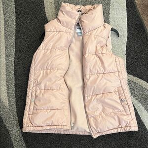 Old Navy Blush Pink Puffer Vest Size M Quilted Zip Up